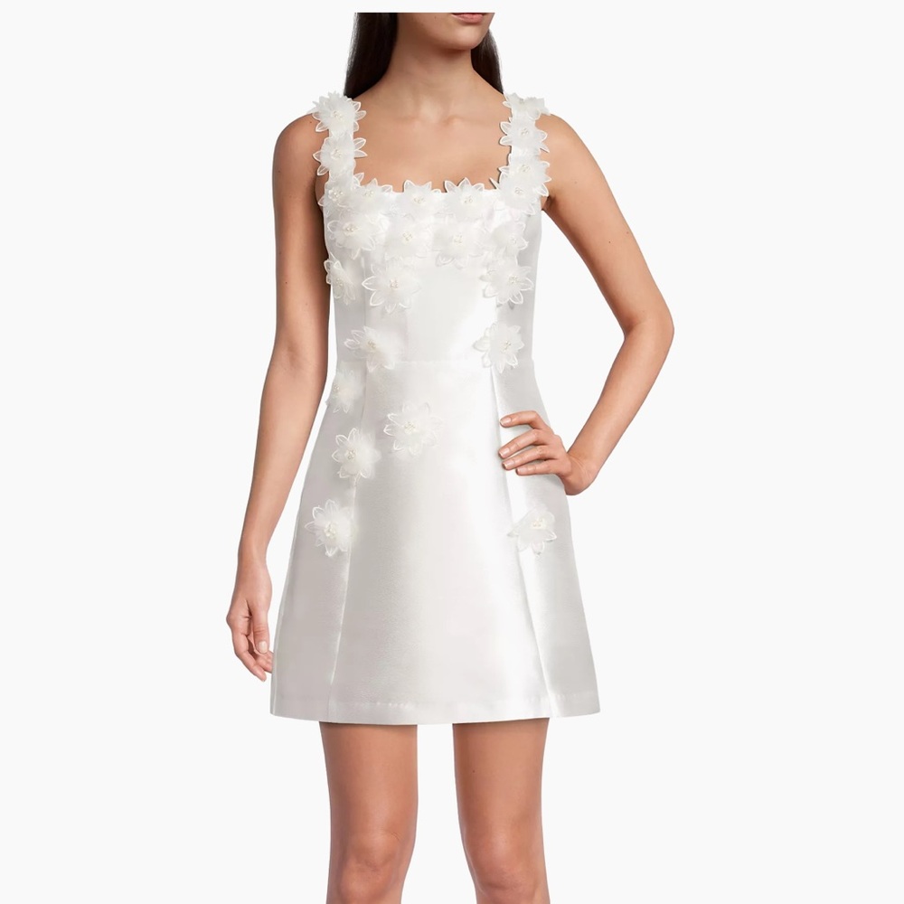 Elliatt Elder Embellished MiniDress in White Size L